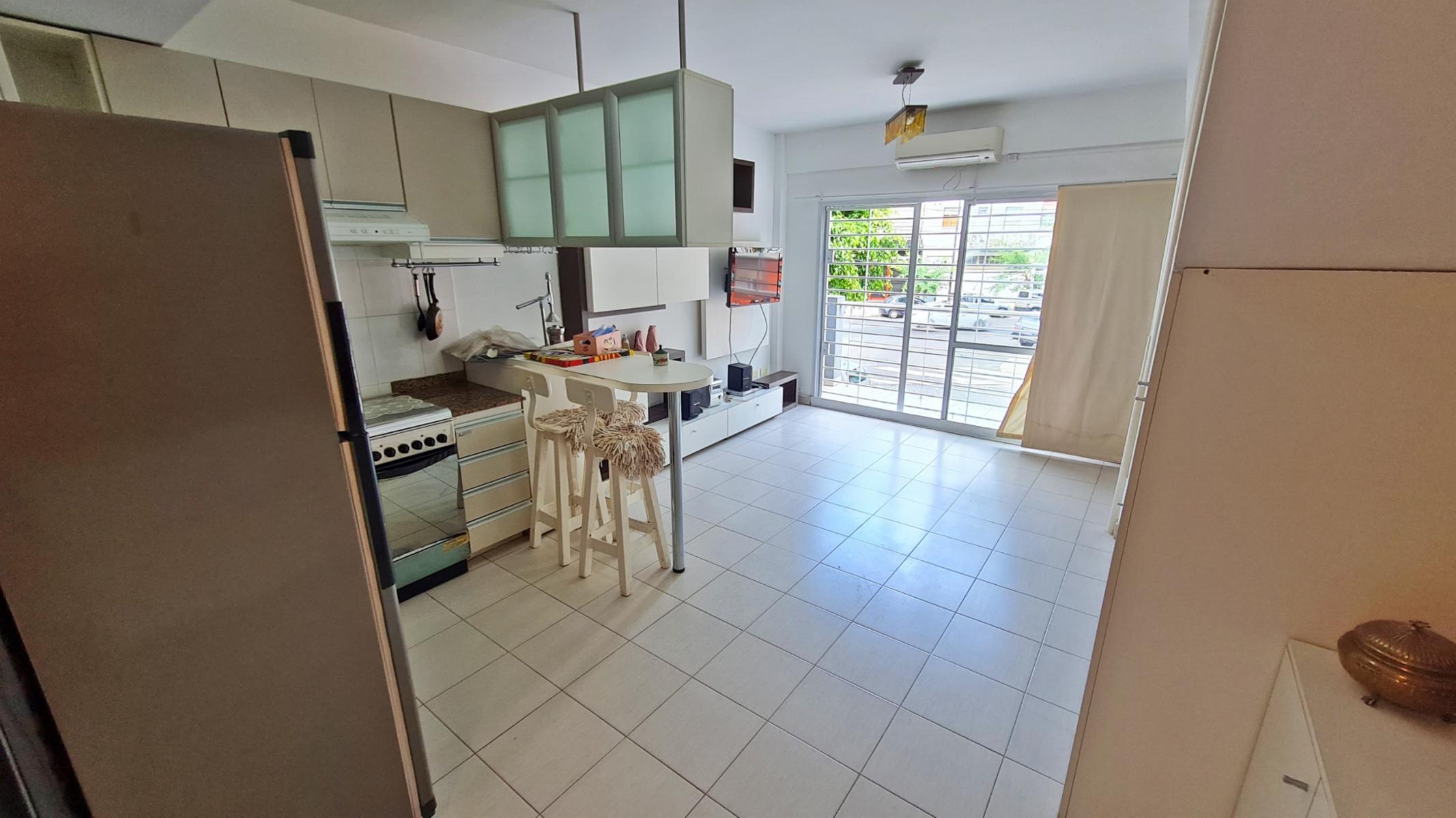 Excelente Dúplex 2 Amb **Apto crédito** con Doble Balcón. Lugones 1700.Villa Urquiza — foto 2