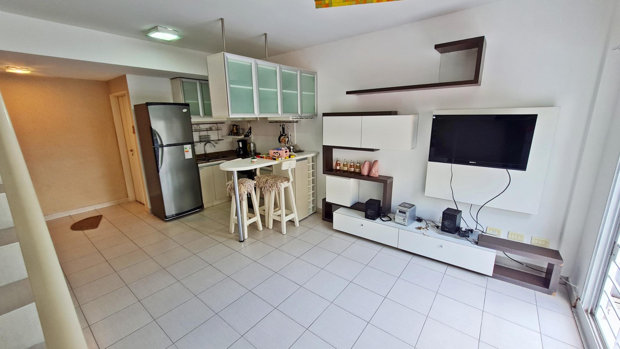 Excelente Dúplex 2 Amb **Apto crédito** con Doble Balcón. Lugones 1700.Villa Urquiza — foto 6