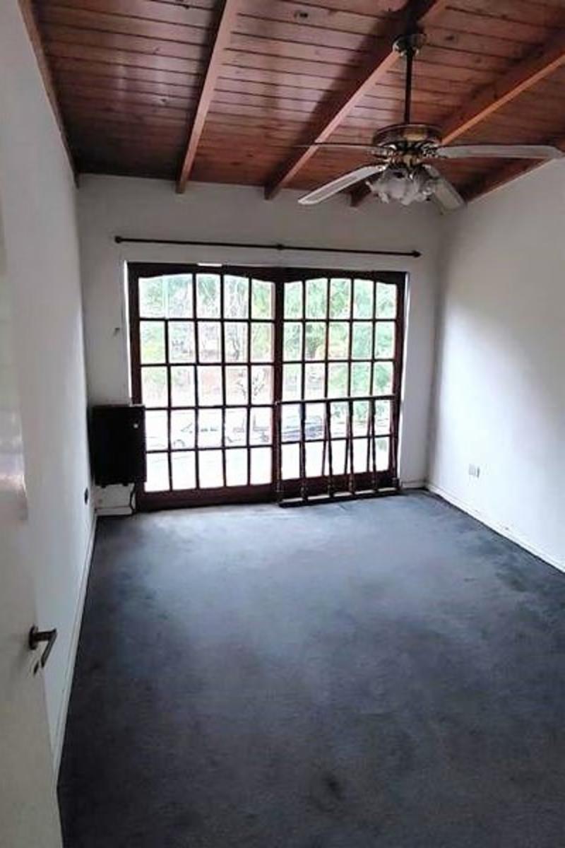 Excelente Ph Duplex De 3 Amb. Frente. 45mts. Balcón Terraza. Calle 12. 1600. Zona Céntrica. La Plata — foto 5