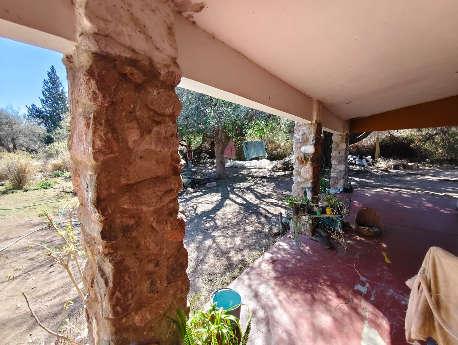 Excelente 2 Casas Sobre Lote 1560 Mts. El Faldeo. Capilla Del Monte. Cordoba — foto 5