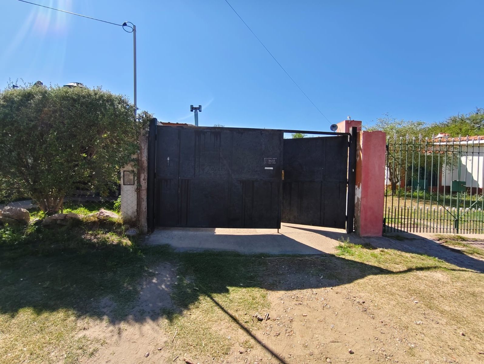 Excelente Lote con 4 cabañas. Idealalquilertemporario.Urquiza1600.Capilla del Monte