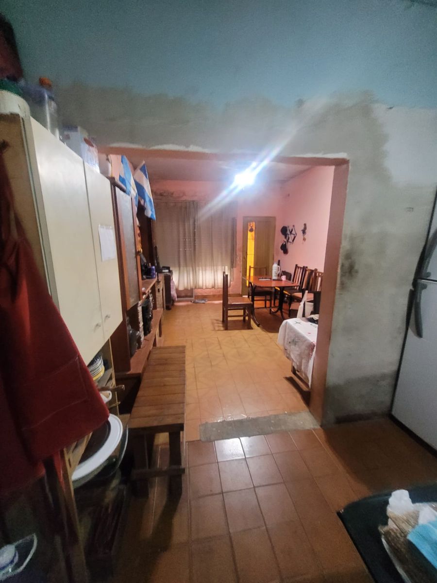 Excelente Casa de Lote Propio Con 3 Ph 150mts Cub Churrinche 3700 Temperley — foto 13