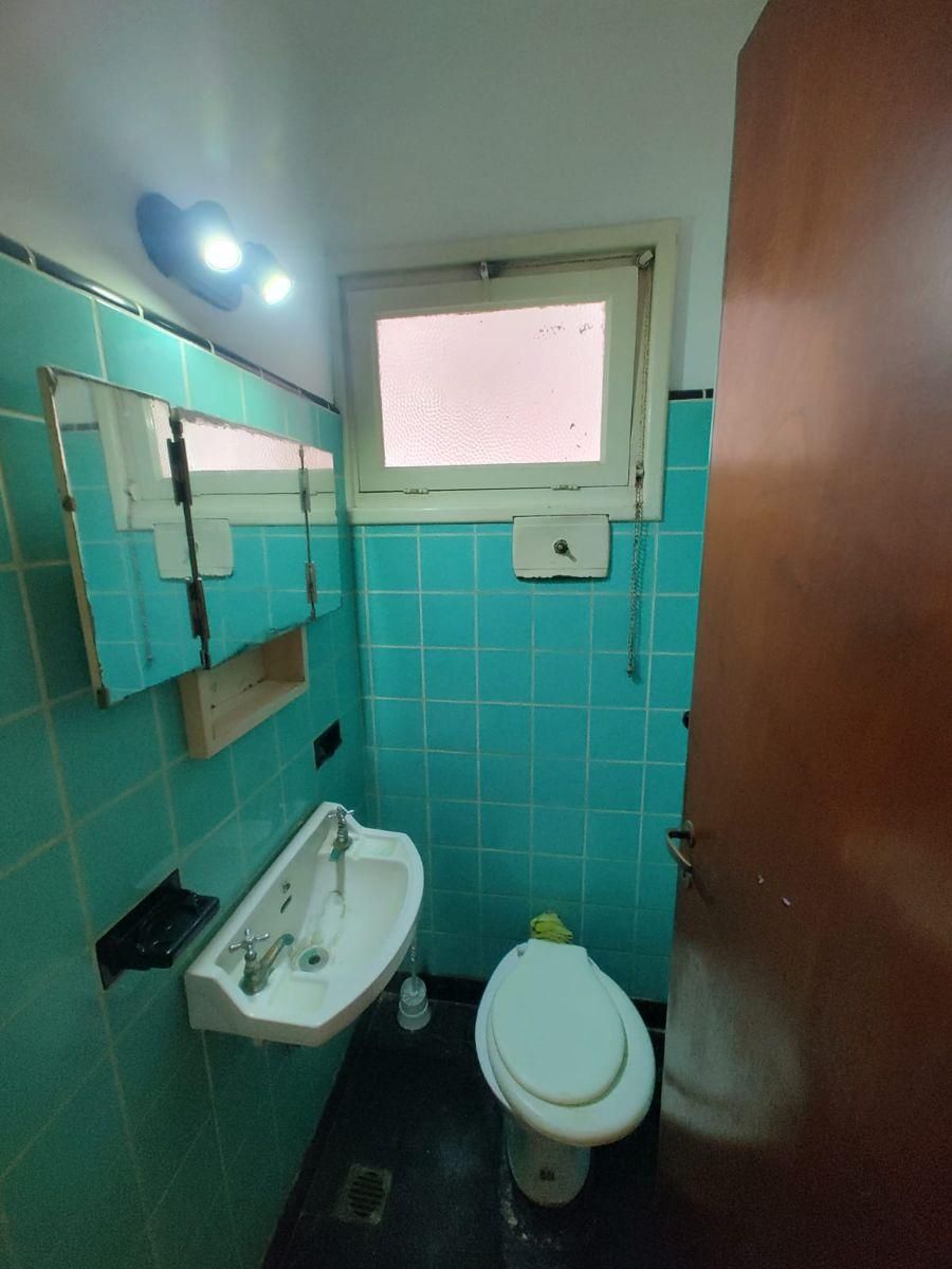 Excelente Chalet De 4 Amb 172 Mts Cub Y 100mts Parque Calle 13 900 Miramar - 20