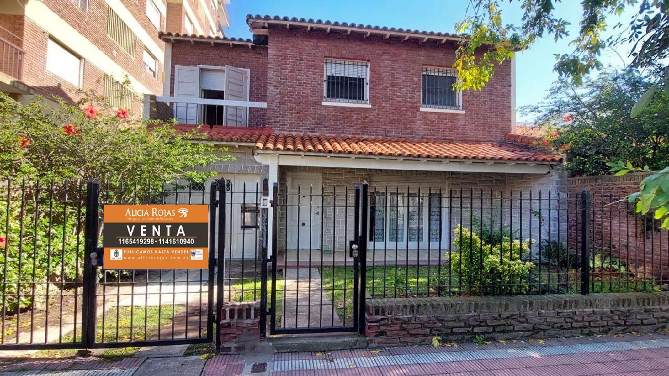 Excelente Chalet De 4 Amb 172 Mts Cub Y 100mts Parque Calle 13 900 Miramar - 24