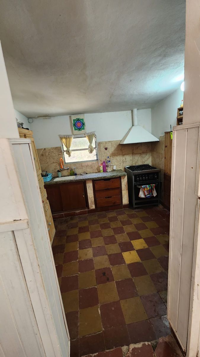 Excelente Lote con 2 casa 730mts cochera Sto Cabral 500 Barrios San Martin Capilla del monte — foto 9