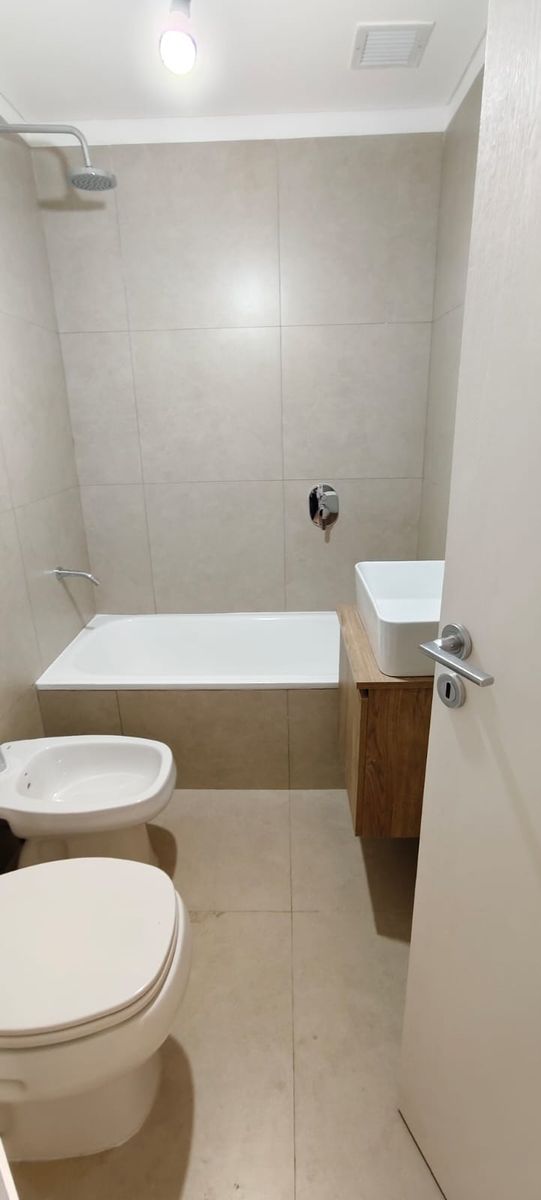 Excelente Dpto 1 Amb A Estrenar 39mts Av. Mosconi 2100 V. Pueyrredón - 24