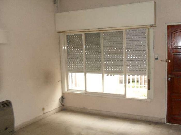 Casa en Venta en Castelar, Morón, Buenos Aires — foto 8