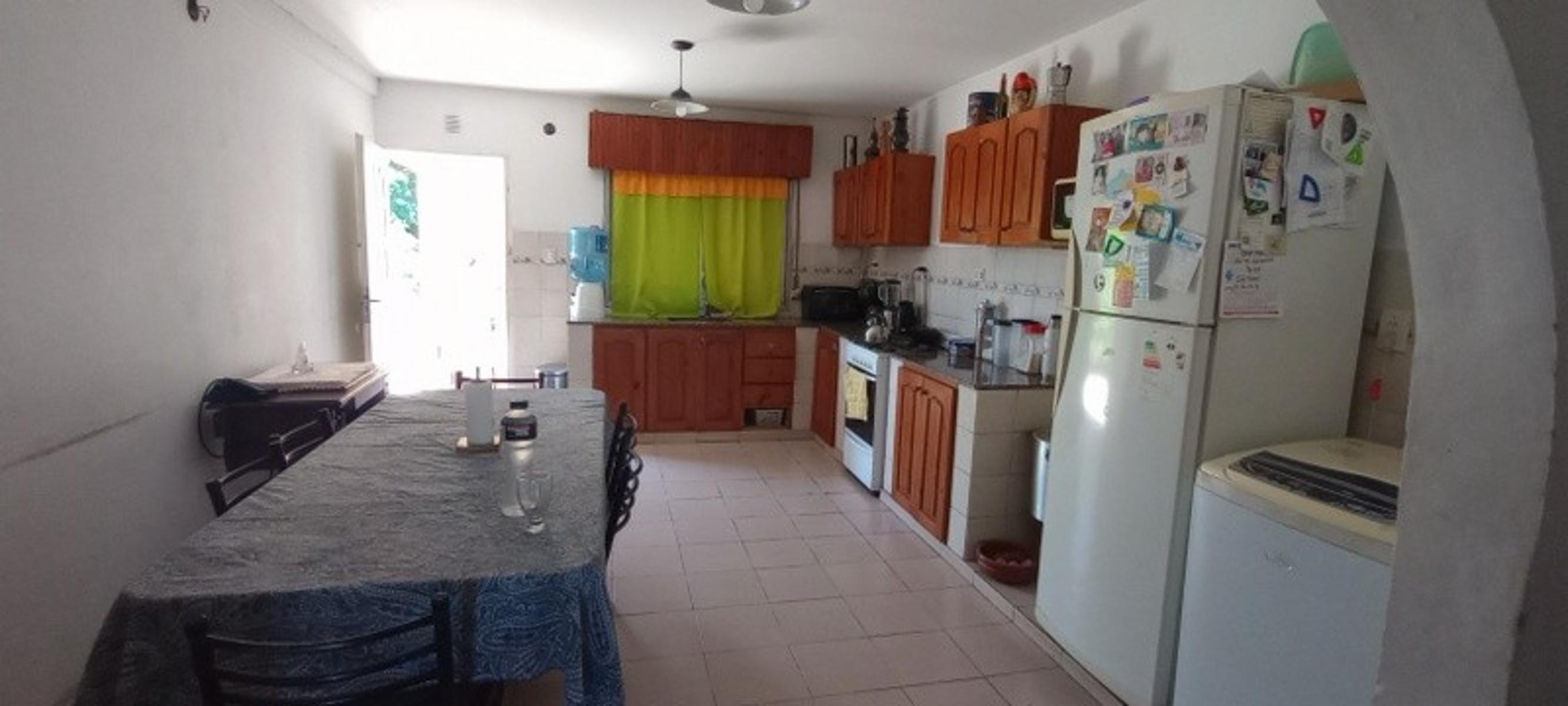 Garin - Casa con Dpto. al fondo - Ideal familia numerosa - amplio lote con parque — foto 6