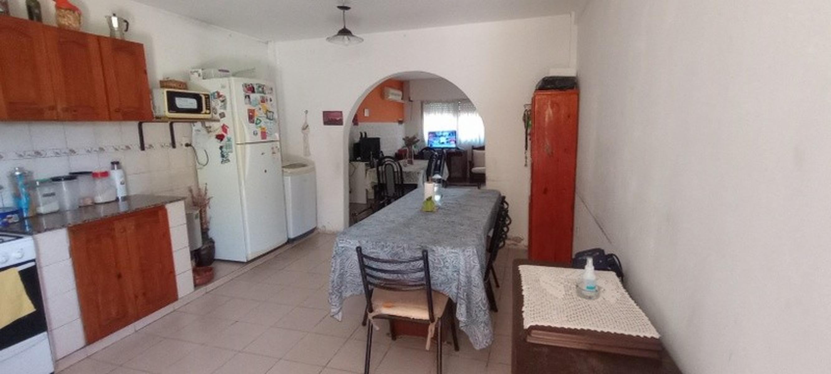 Garin - Casa con Dpto. al fondo - Ideal familia numerosa - amplio lote con parque — foto 13