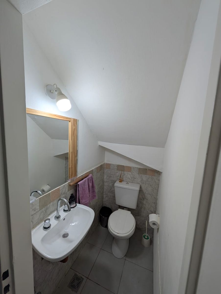 Excelente Triplex en Alquiler Anual (Amueblado) - 4