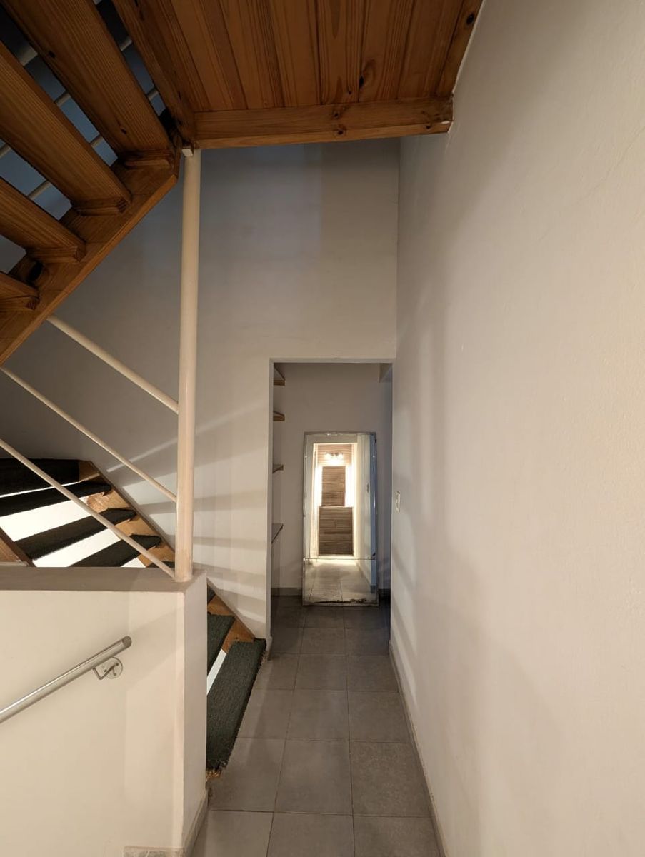 Excelente Triplex en Alquiler Anual (Amueblado) - 9