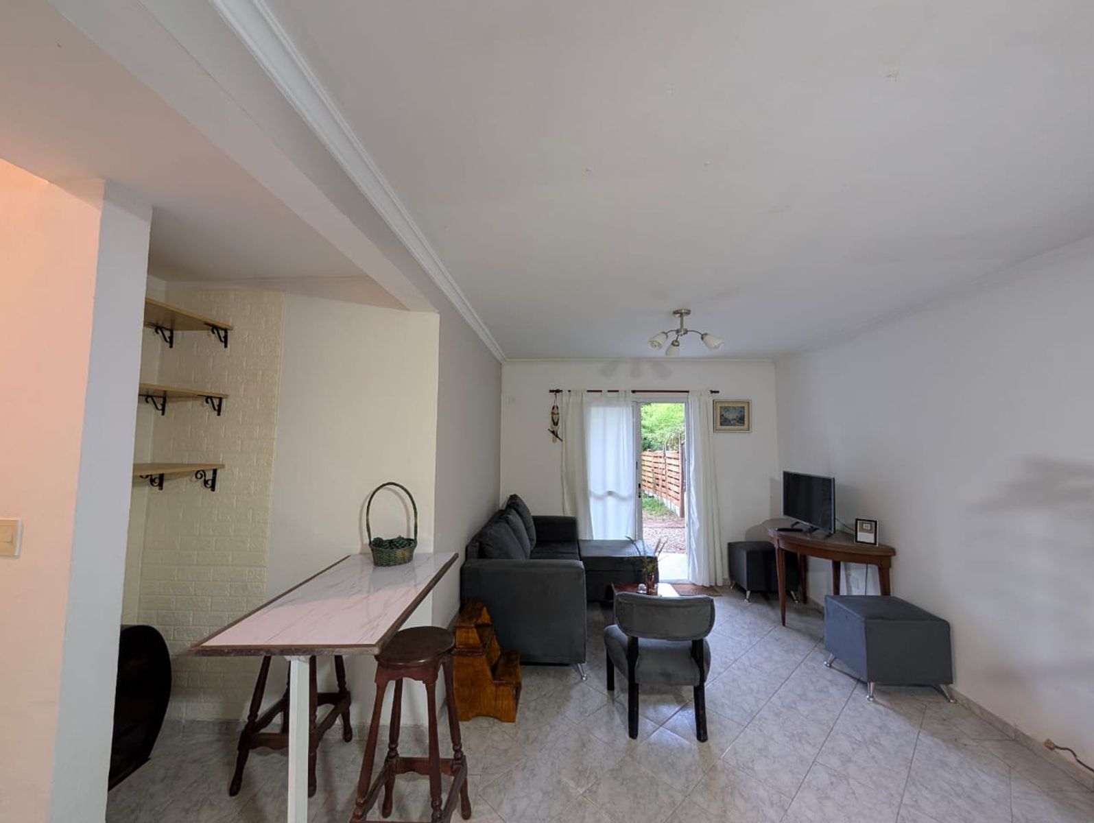 Excelente Triplex en Alquiler Anual (Amueblado) - 14