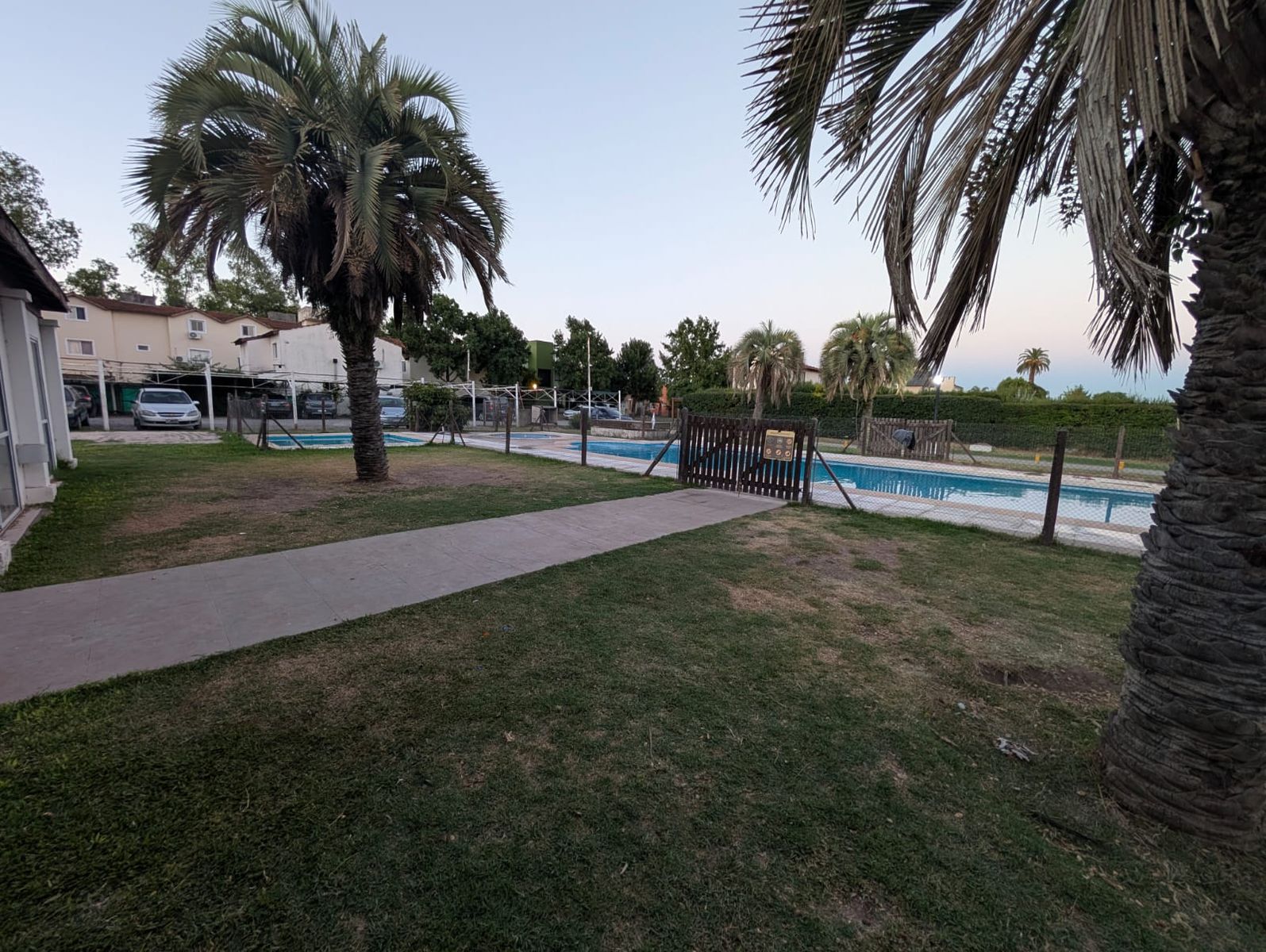 Excelente Triplex en Alquiler Anual (Amueblado) - 22
