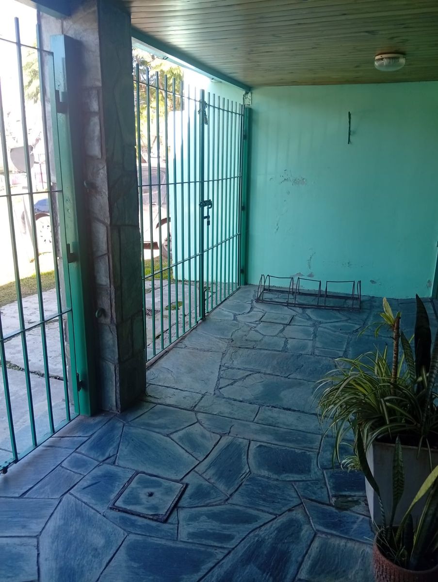 Hermosa Casa - Zona Céntrica - Garin - 4