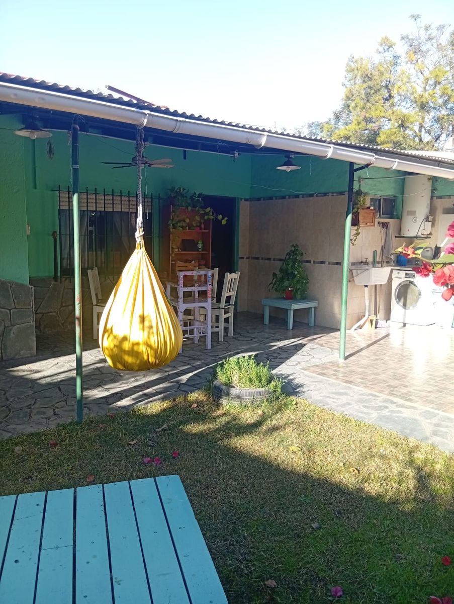 Hermosa Casa - Zona Céntrica - Garin - 10