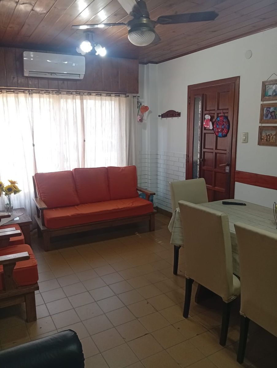 Hermosa Casa - Zona Céntrica - Garin - 17
