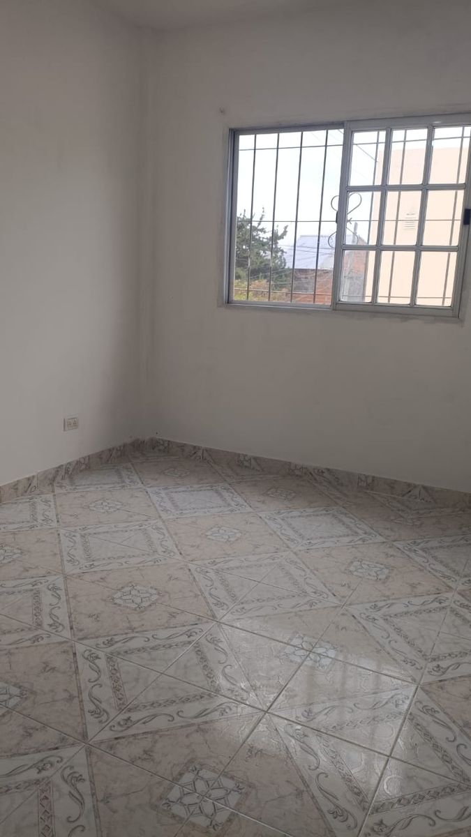 Alquiler - Dpto. Planta Alta 2 Dormitorios - Garin - 7