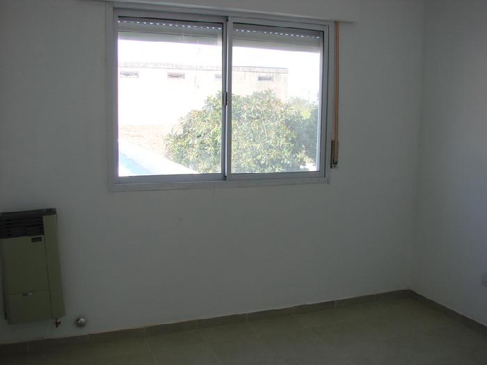 Excelente Departamento ZONA CÉNTRICA GARIN - 4