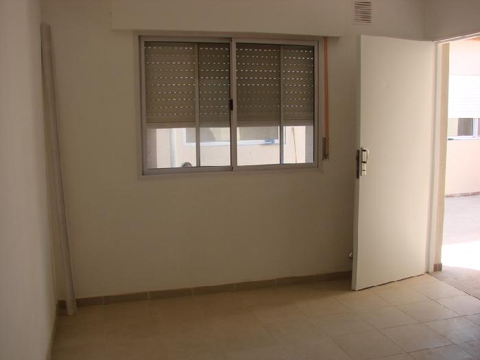 Excelente Departamento ZONA CÉNTRICA GARIN - 5