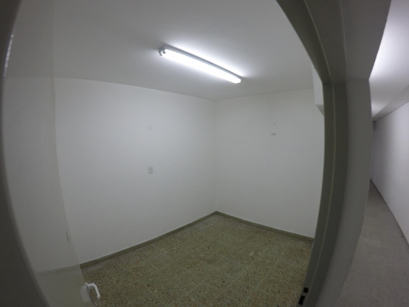 EXCELENTE LOCAL DE 550 M2, SOBRE AVENIDA ARIETA - VILLA LUZURIAGA - 15