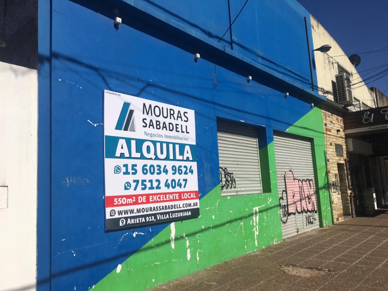 EXCELENTE LOCAL DE 550 M2, SOBRE AVENIDA ARIETA - VILLA LUZURIAGA - 22