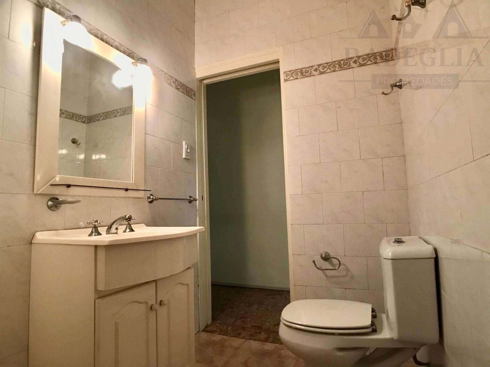 PH en zona residencial a 300 metros de la estación- Burzaco — foto 8