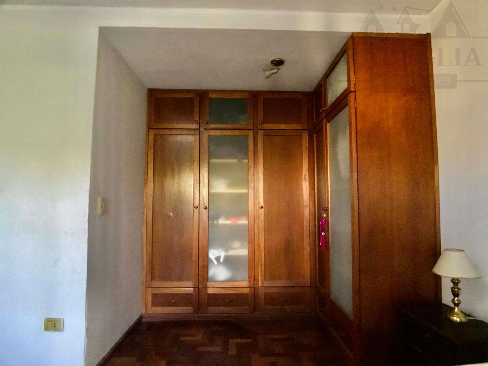 Chalet de categoría ubicado a 100 metros de Av. Espora-Burzaco — foto 8