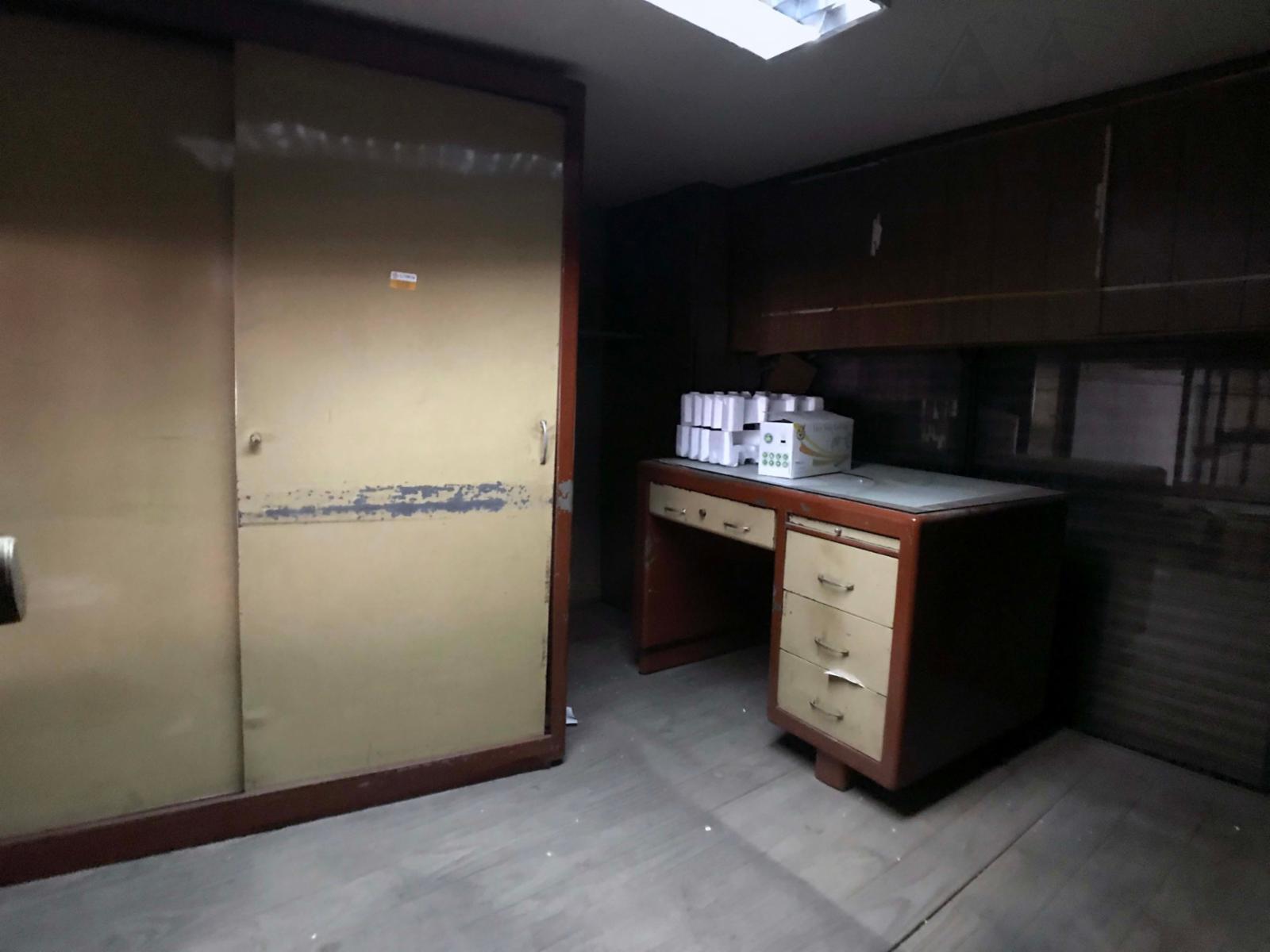 LOCALASO ubicado en Avenida H. Yrigoyen 14.200- Burzaco - 8