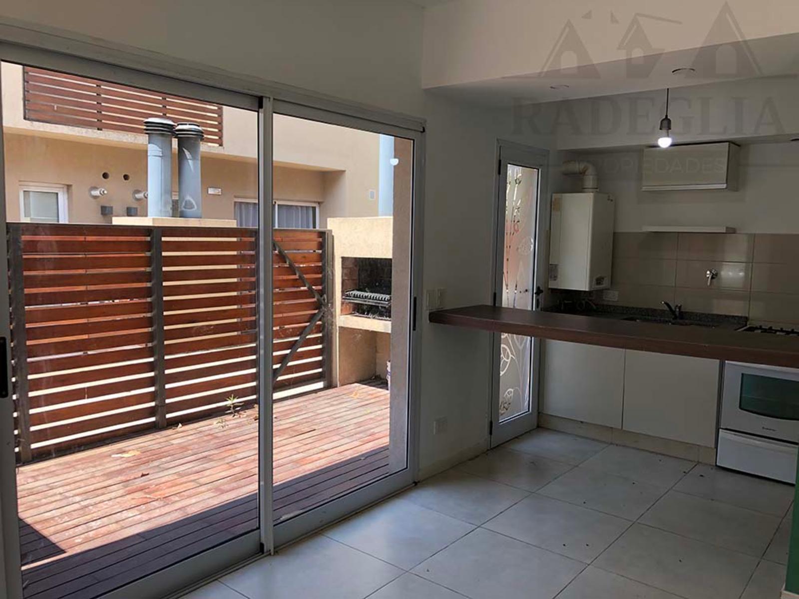 Dúplex con dos dormitorios en el corazón de Adrogué — foto 2