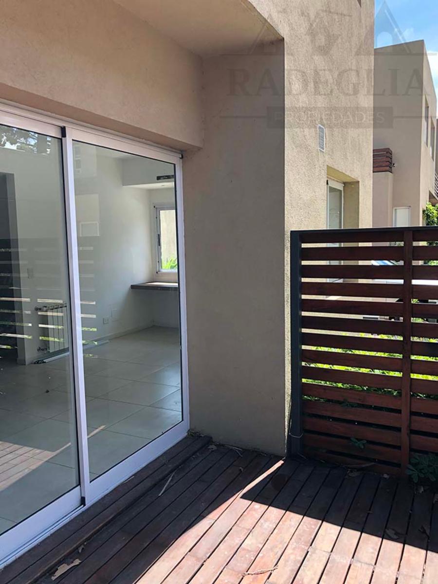 Dúplex con dos dormitorios en el corazón de Adrogué — foto 3