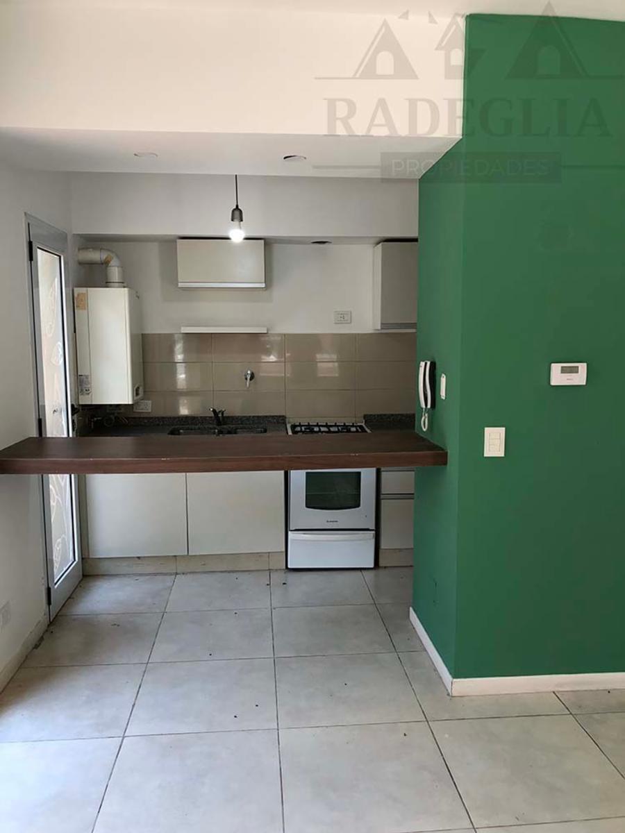 Dúplex con dos dormitorios en el corazón de Adrogué — foto 6