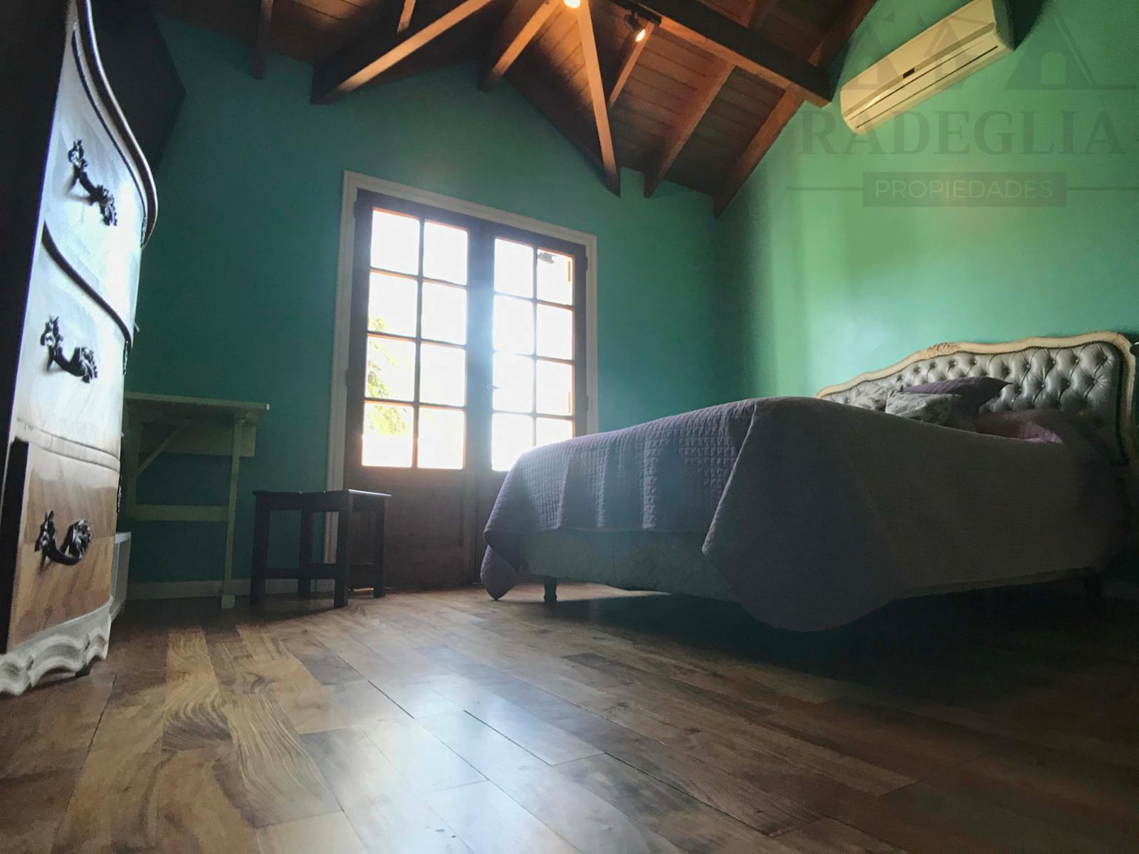 Chalet sobre importante lote a 50 metros de Av. H. Yrigoyen- Burzaco. — foto 7