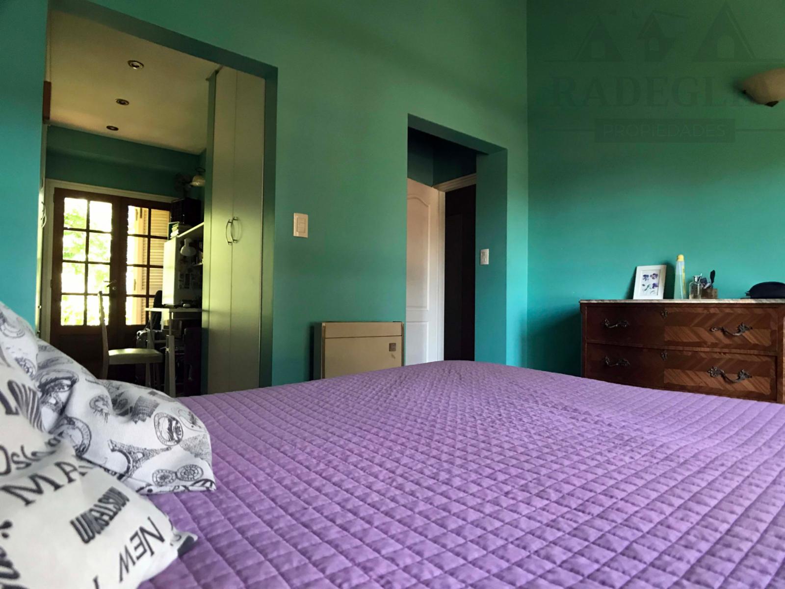 Chalet sobre importante lote a 50 metros de Av. H. Yrigoyen- Burzaco. — foto 9