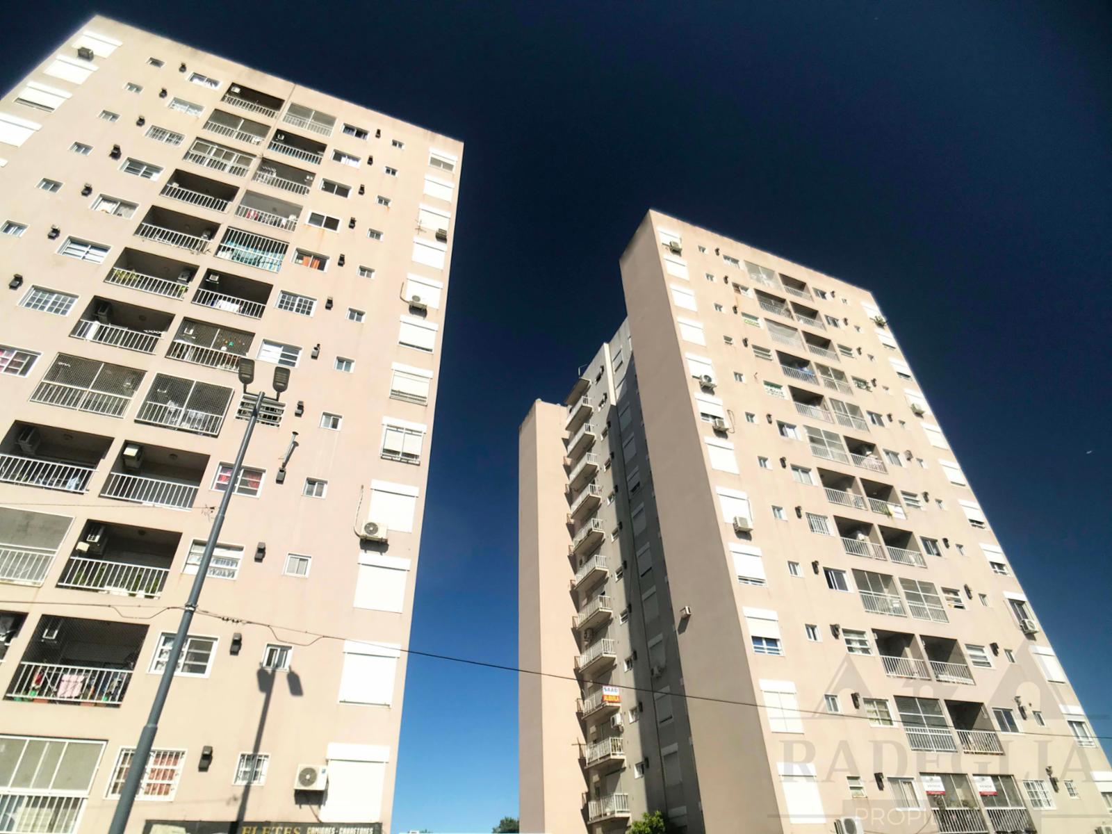 Departamento de tres ambientes sobre Av. Juan Domingo Perón — foto 7