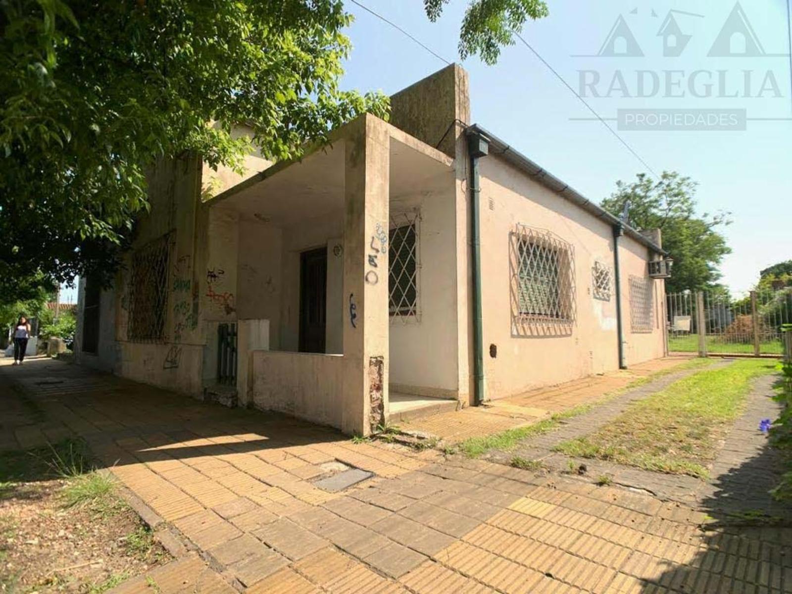 EXCELENTE OPORTUNIDAD - Casa con gran lote - Roca 1338, Burzaco. — foto 2