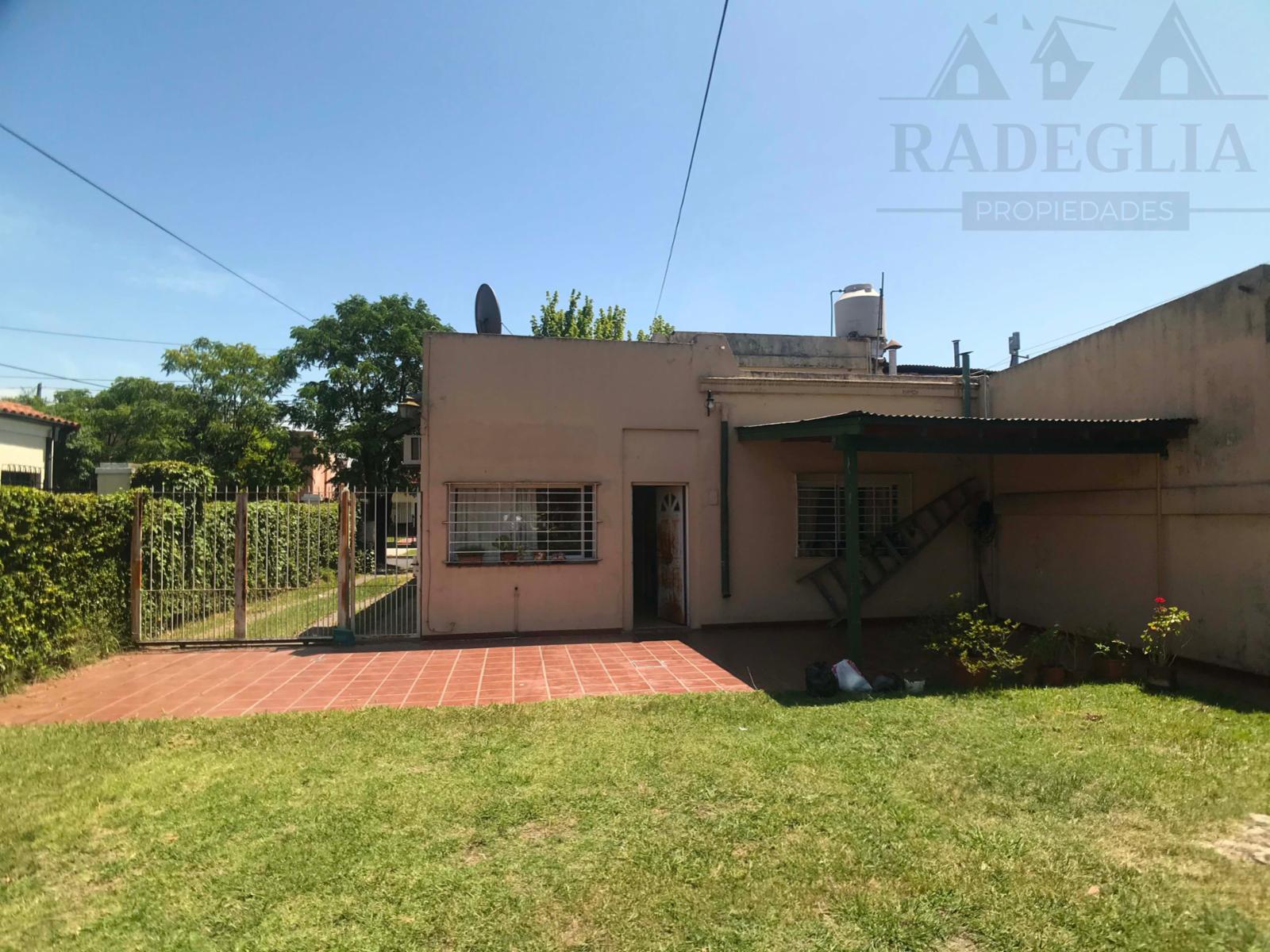 EXCELENTE OPORTUNIDAD - Casa con gran lote - Roca 1338, Burzaco. — foto 9