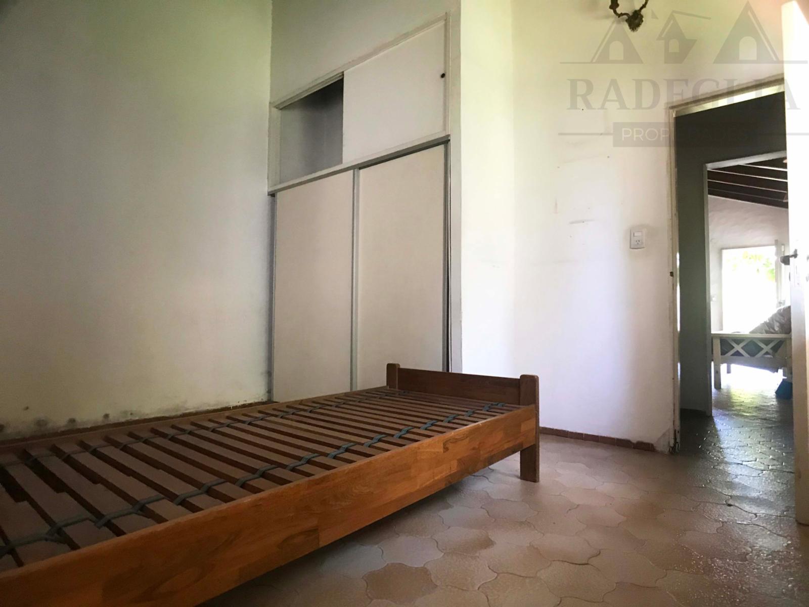 EXCELENTE OPORTUNIDAD - Casa con gran lote - Roca 1338, Burzaco. — foto 15
