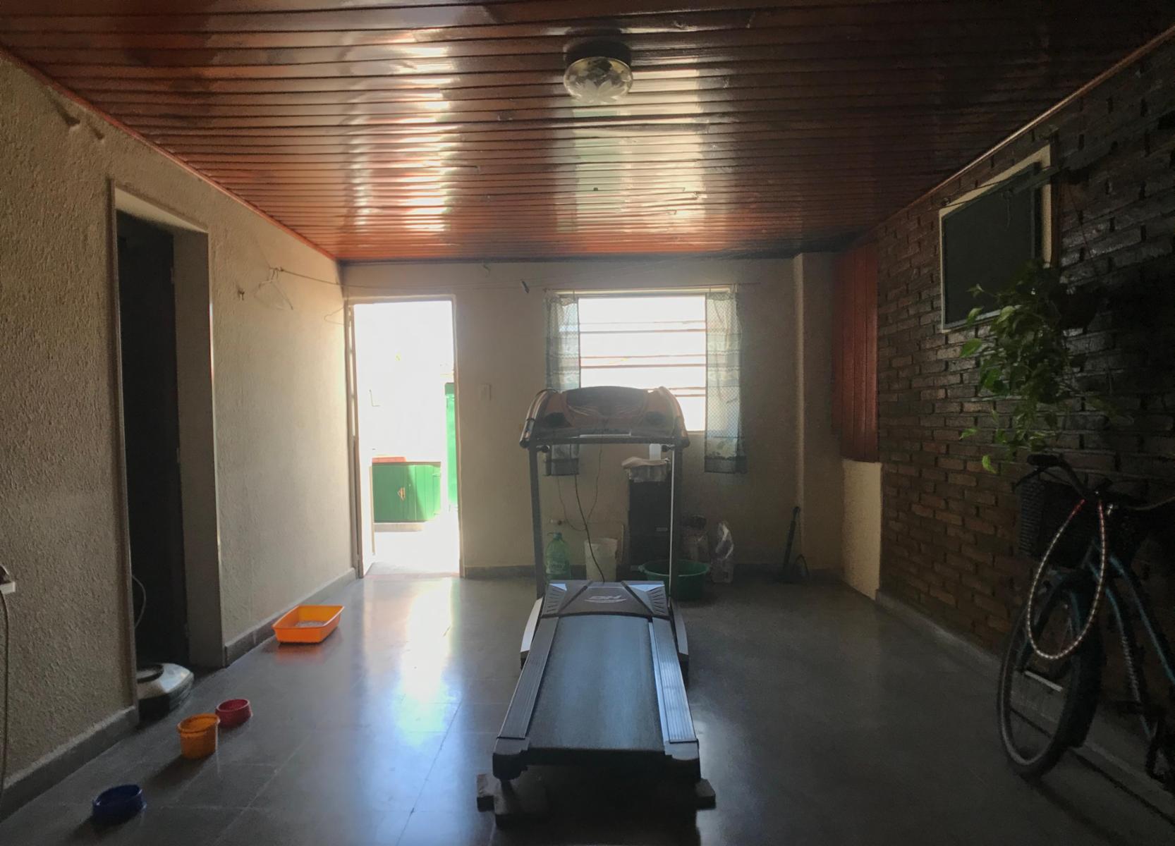 Chalet 3 amb. en esquina, muy buen estado - Burzaco — foto 6