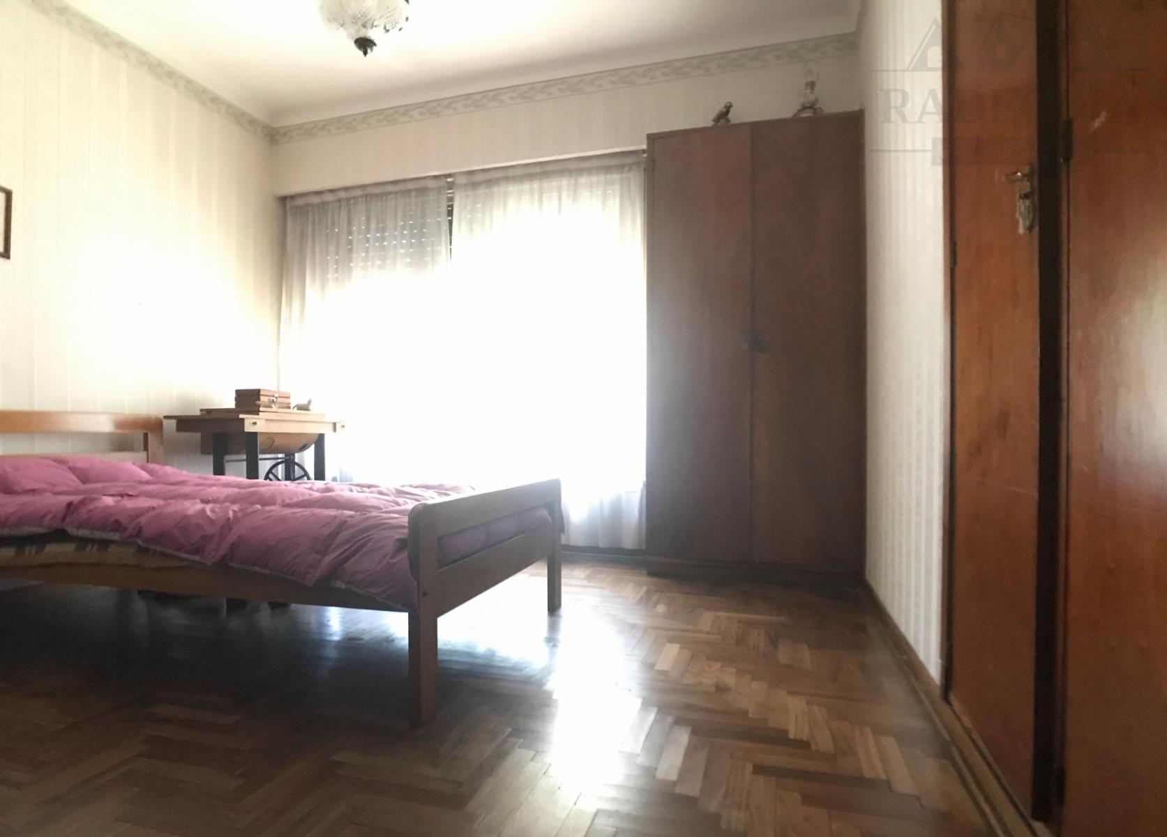 Chalet 3 amb. en esquina, muy buen estado - Burzaco — foto 8