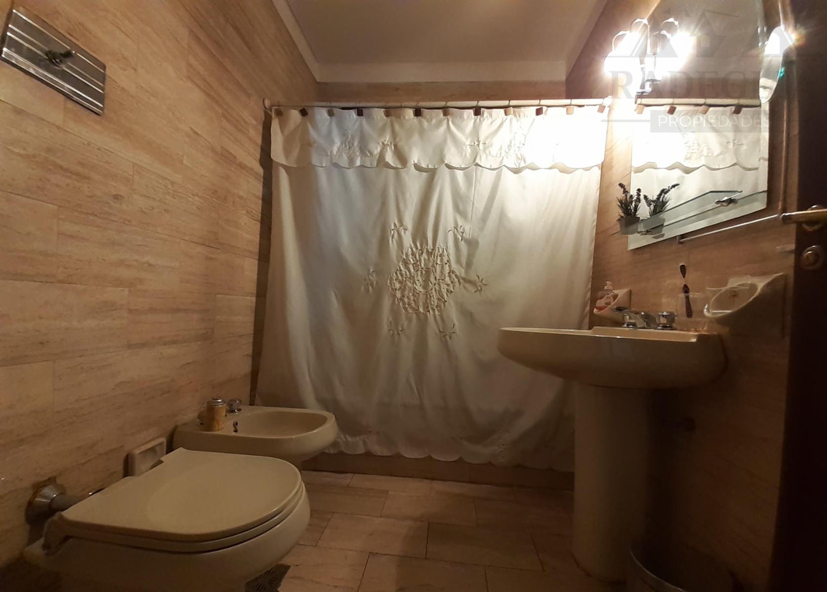 Espectacular Chalet en Hermosa Zona Céntrica de Adrogué — foto 12