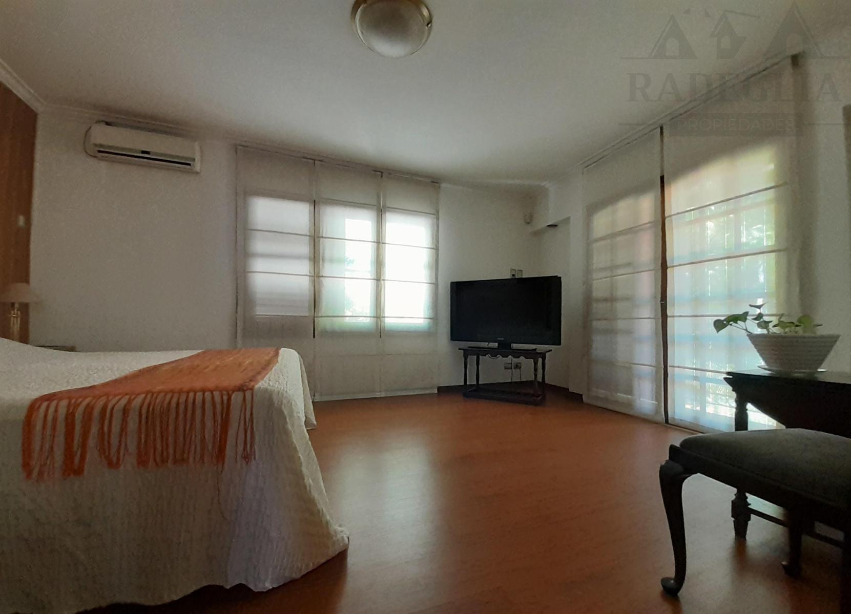 Espectacular Chalet en Hermosa Zona Céntrica de Adrogué — foto 15
