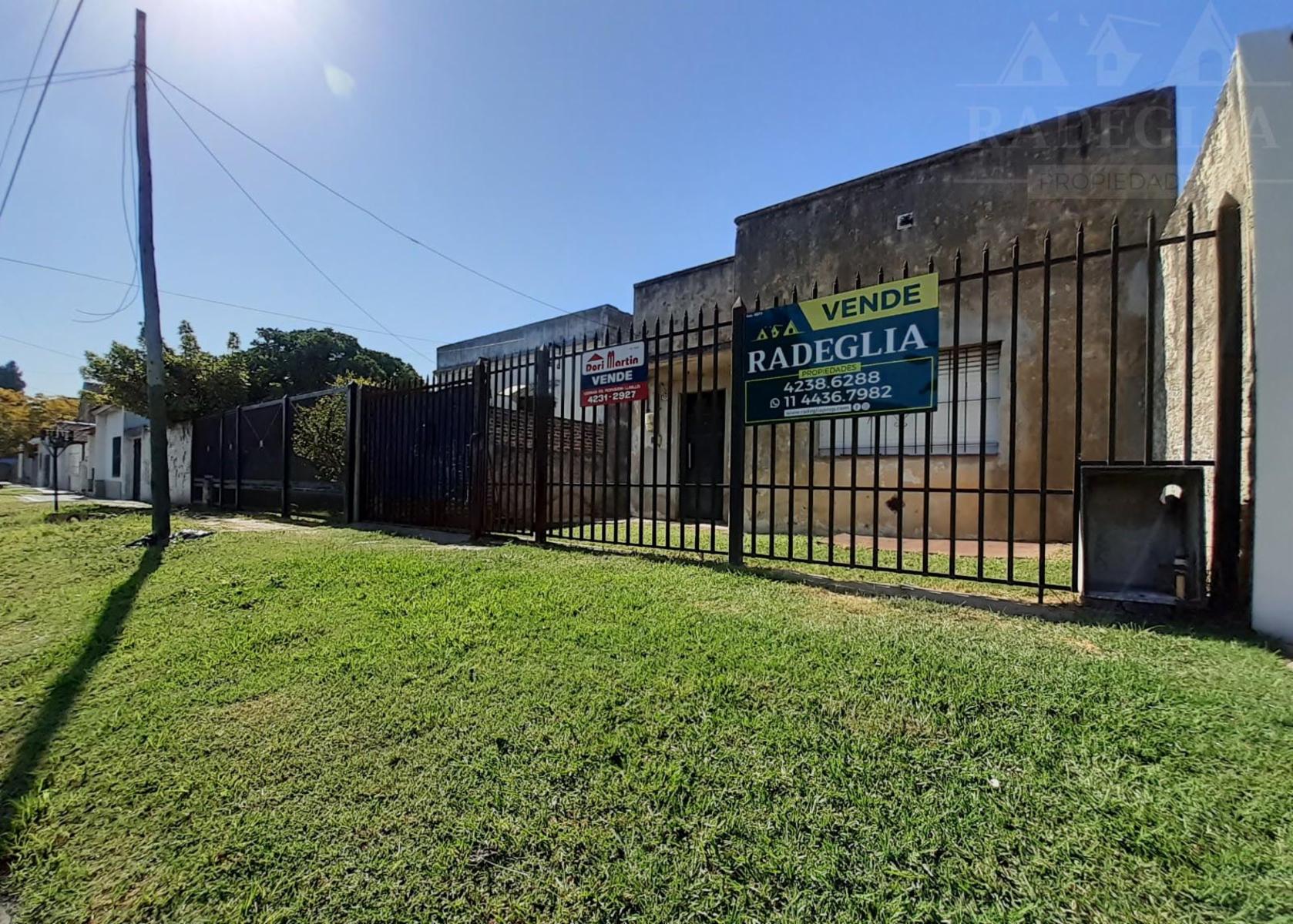 OPORTUNIDAD Casa sobre lote 8,66 x 34 mtrs
