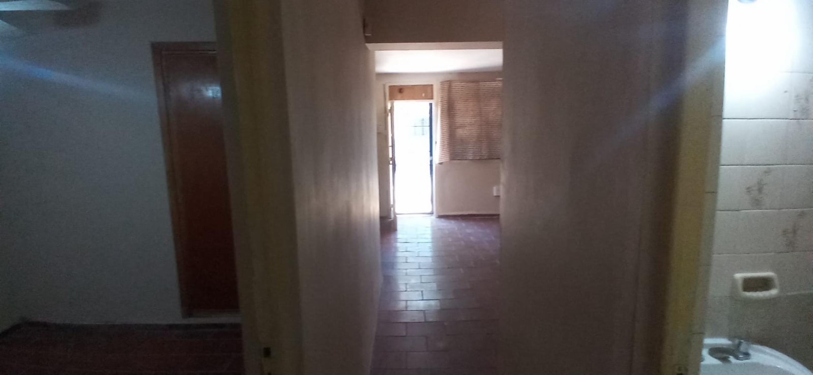 DORREGO 2 cuadras costanera y Brasil 2 dorm garage patiecito OPORTUNIDAD 35.900 — foto 8