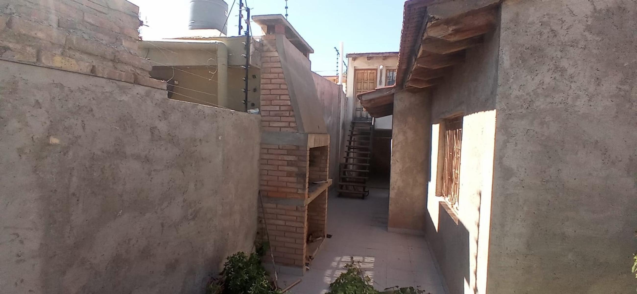 CATEGORÍA TRAPICHE Bellísima Luminosa Amplia 3 Dorm Patio Garage Churrasquera Balcón USD 75.000