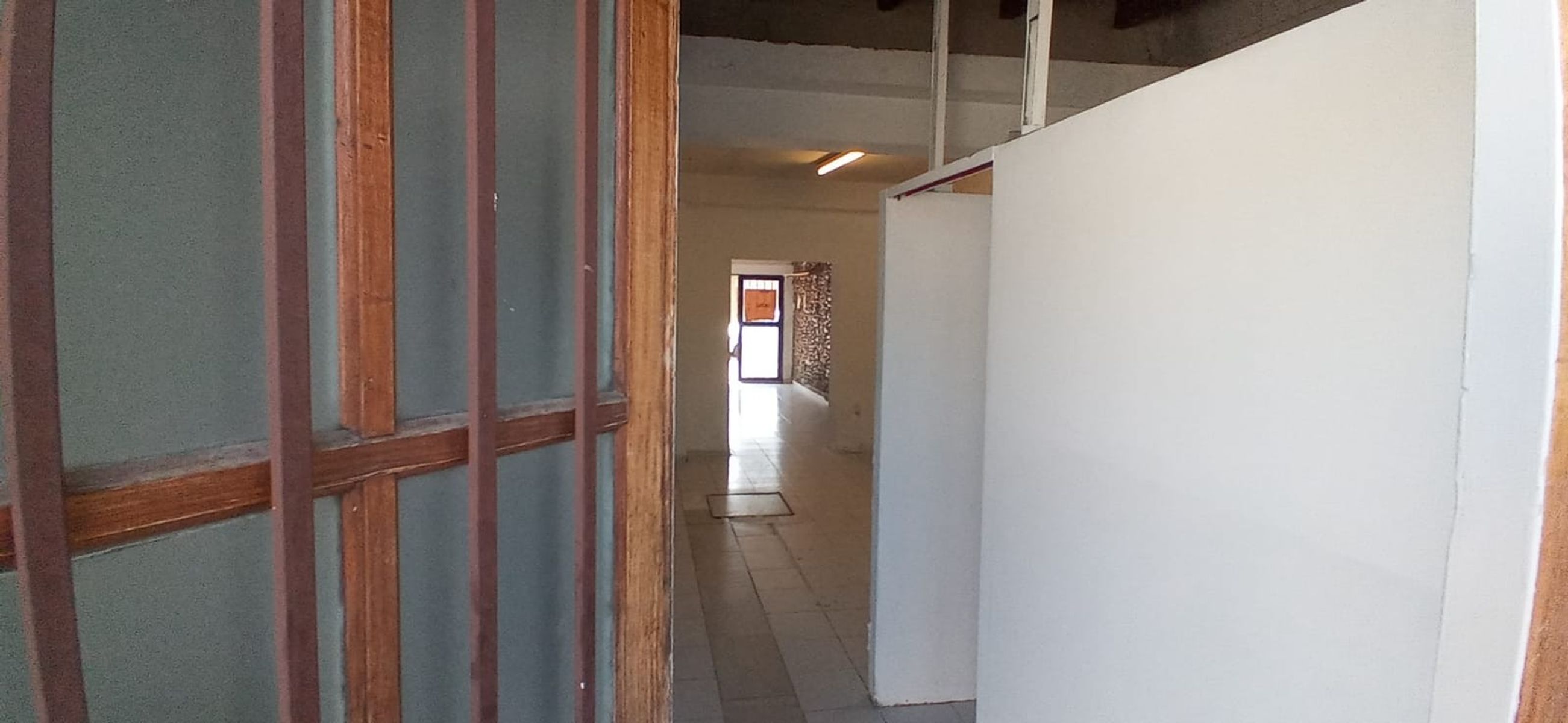 DORREGO Ubicadísimo Lamadrid Dorrego 90 m2 totales $ 320.000 IMPERIO INMOBILIARIA Mza - 4