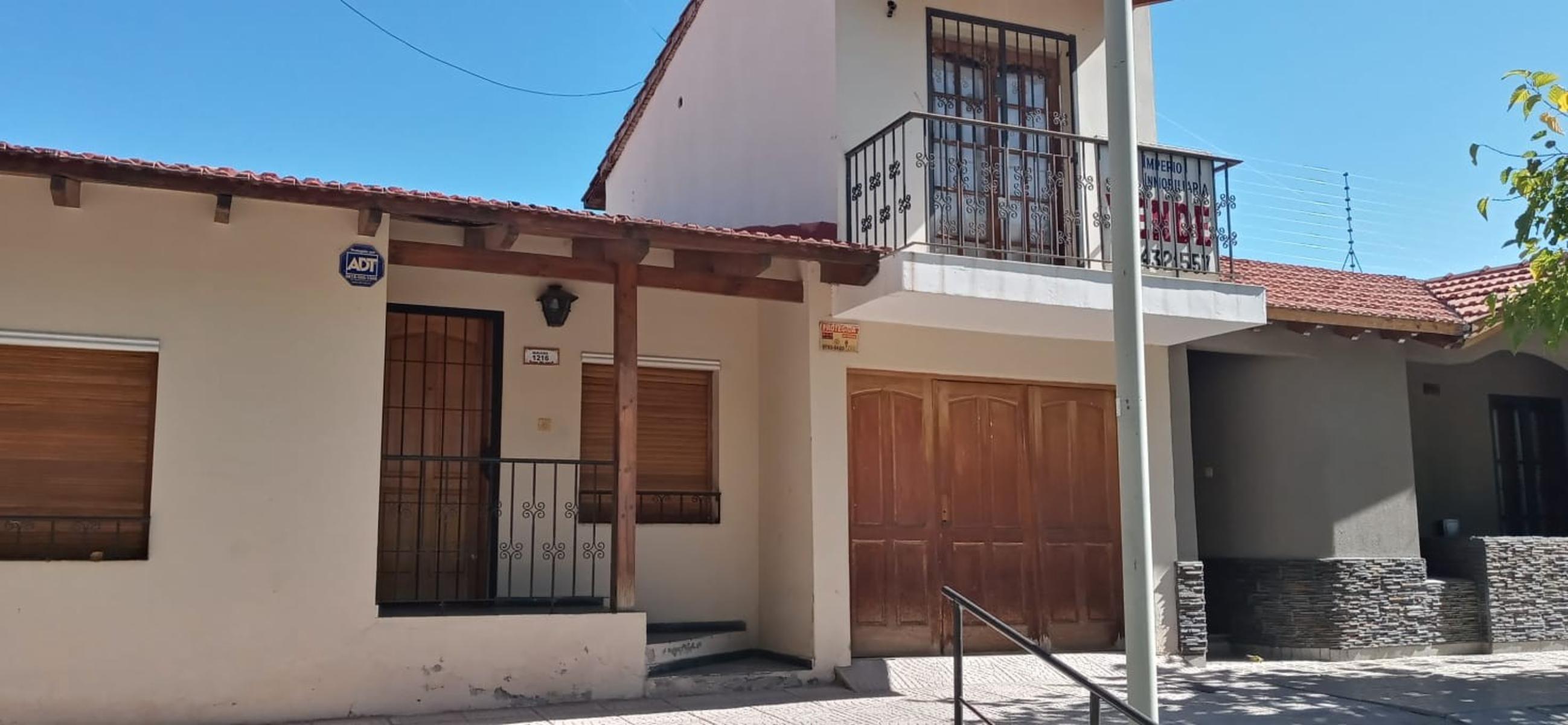 CATEGORÍA TRAPICHE Bellísima Luminosa Amplia 3 Dorm Patio GarageChurrasquera Balcón USD 75.000