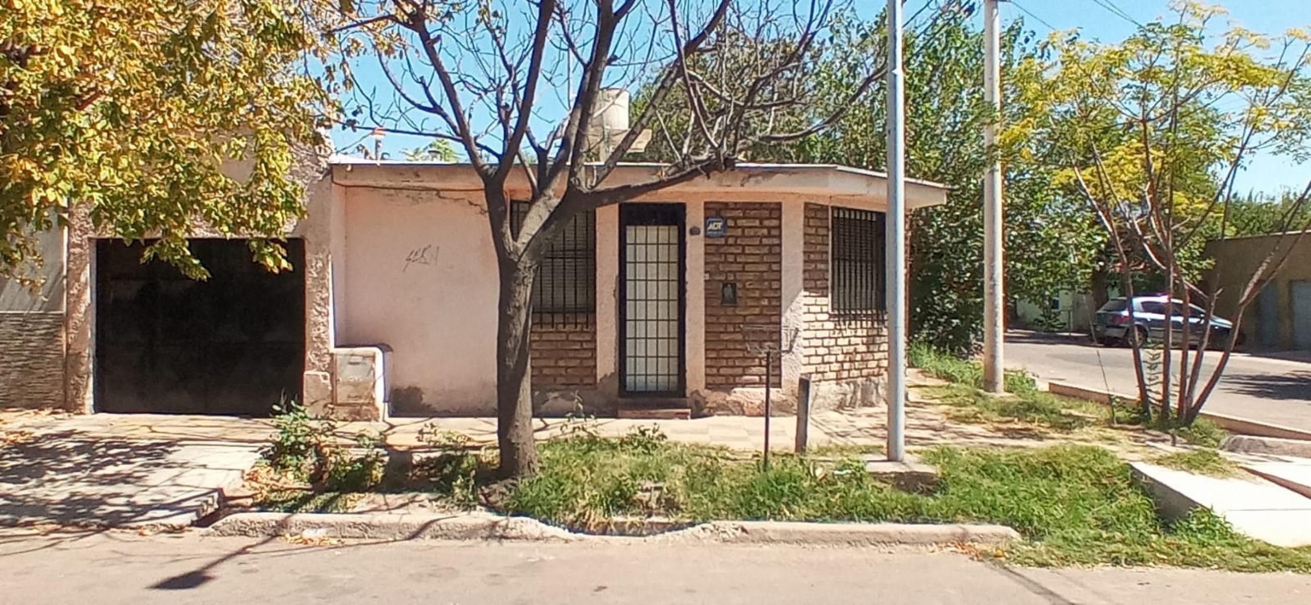 DORREGO 2 cuadras costanera y Brasil 2 dorm garage patiecito OPORTUNIDAD USD 45.000 - 1