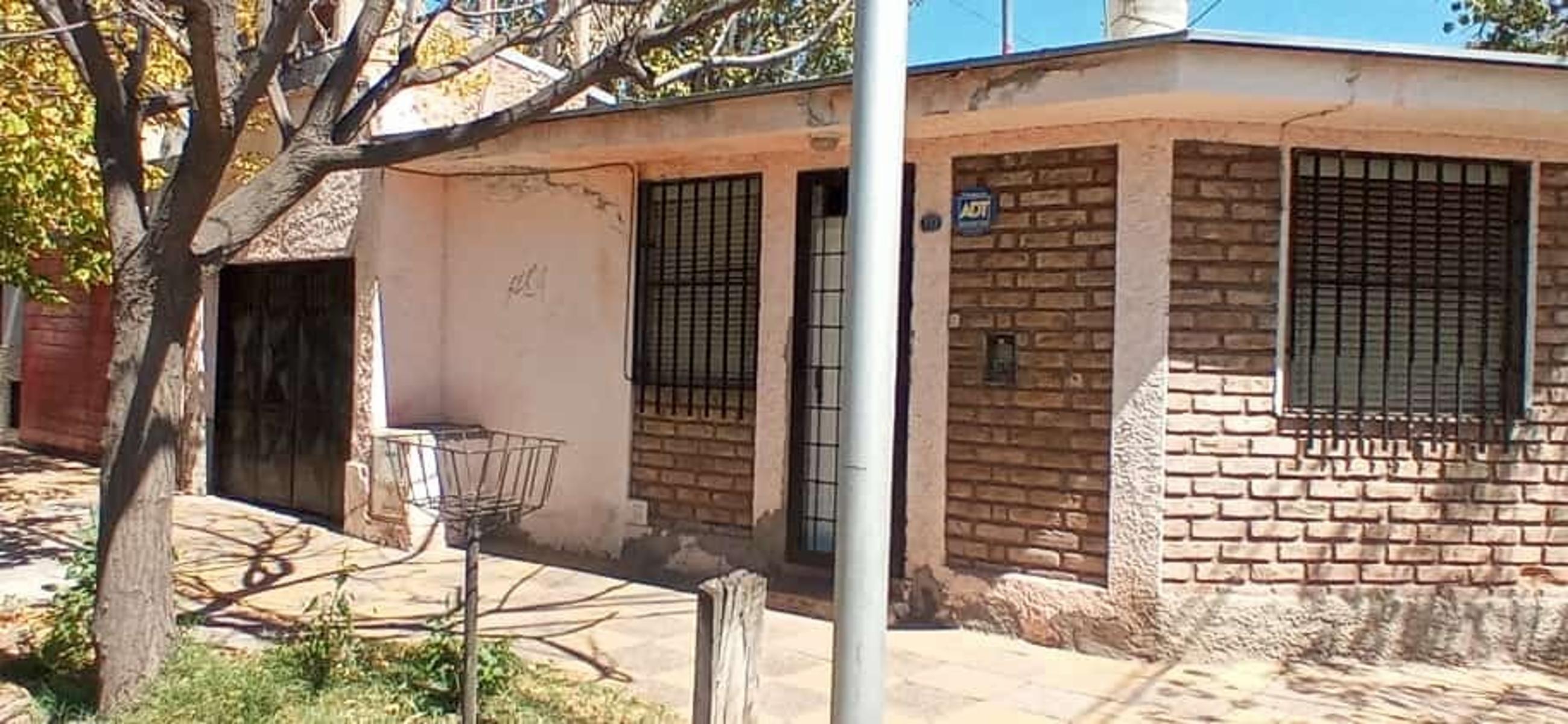 DORREGO 2 cuadras costanera y Brasil 2 dorm garage patiecito OPORTUNIDAD USD 45.000 - 5
