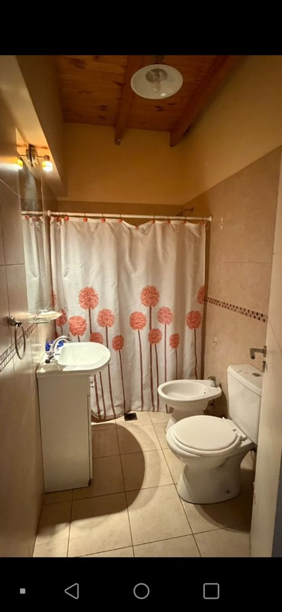 PRECIOSO calle Urquiza 2 dormitorios placares Balcón $ 600.000