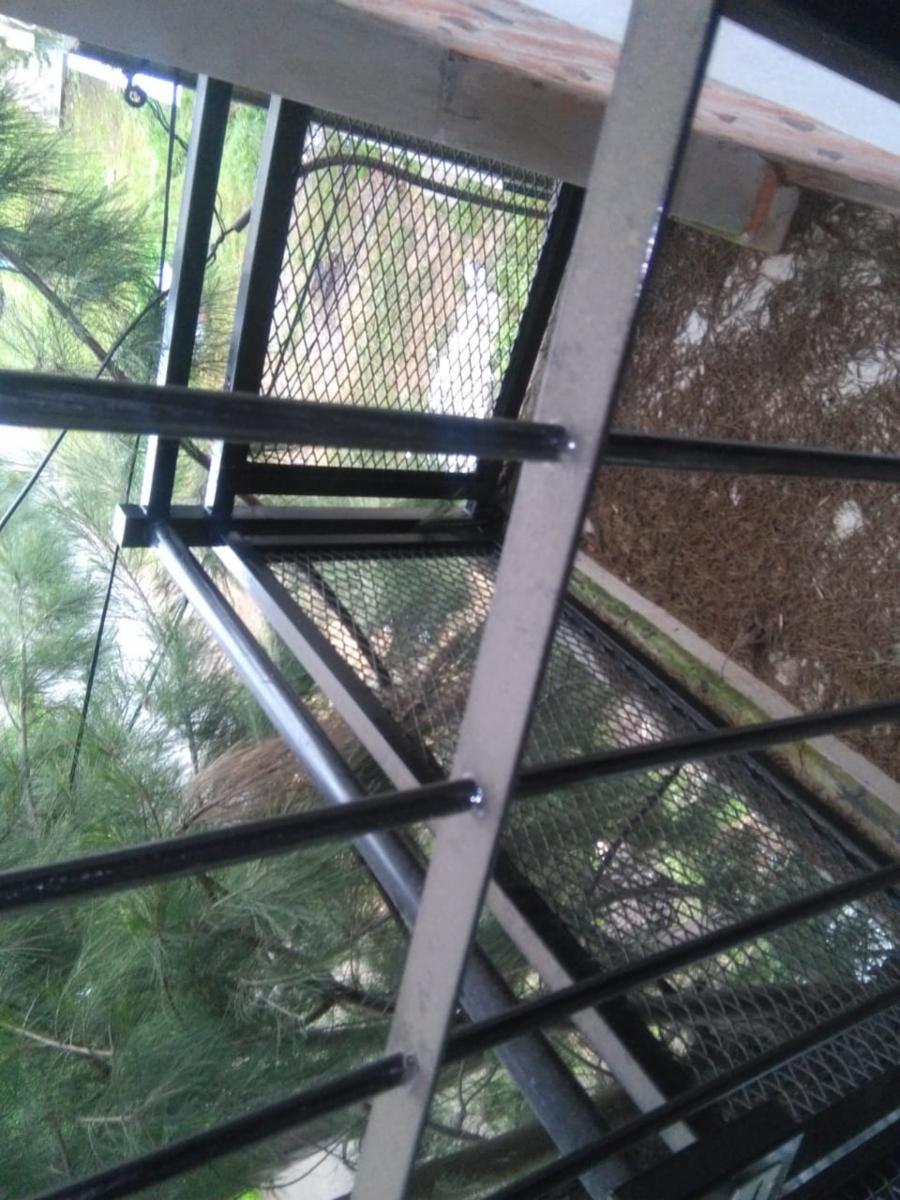 Departamento de dos ambiente amplios EN PASO DEL REY — foto 5